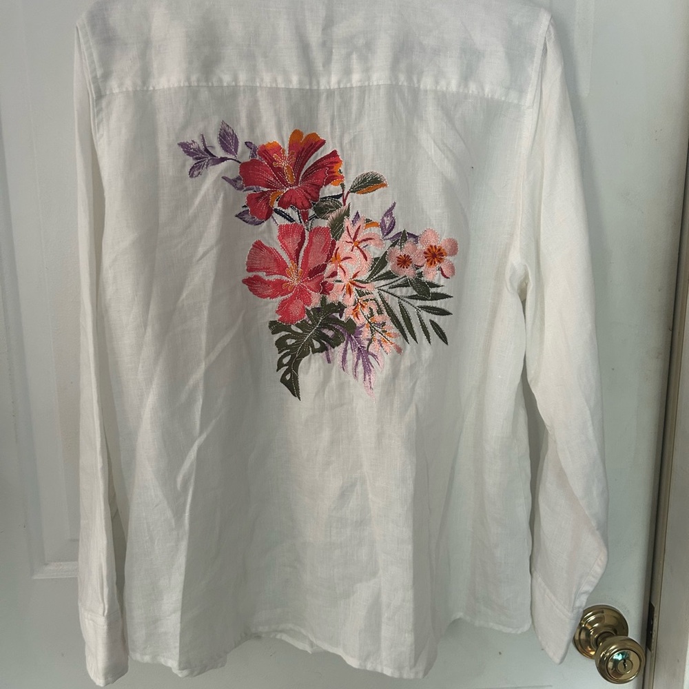 Tommy Bahama Flora Riviera Long Sleeve Notch Collar Button Front Blouse